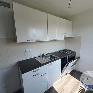 Pronájem bytu 3+kk 64 m² Praha, Šimůnkova, Praha