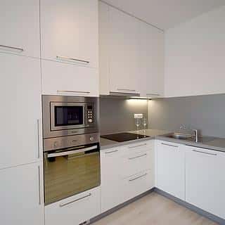 Pronájem garáže 72 m² Praha, Prosecká, Praha