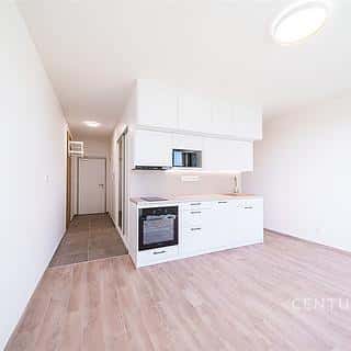 Pronájem bytu 1+kk, garsoniery 36 m² Plzeň, Krašovská, Plzeň, okres Plzeň-město