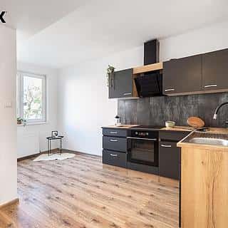 Prodej bytu 2+1 58 m² České Budějovice, Průběžná, České Budějovice