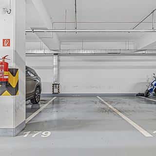 Prodej parkovacího místa 15 m² Praha, Březenská, Praha