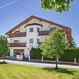 Prodej hotelu, penzionu 566 m² Nová Pec, Nová Pec, okres Prachatice
