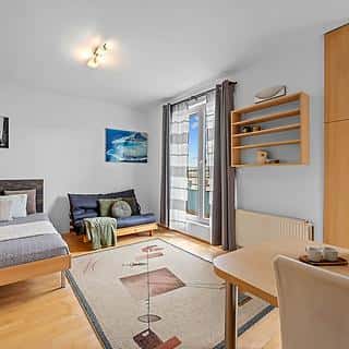 Prodej bytu 1+kk, garsoniery 32 m² Praha, Sečská, Praha