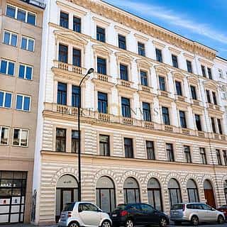 Prodej činžovního domu 2850 m² Praha, Žitná, Praha
