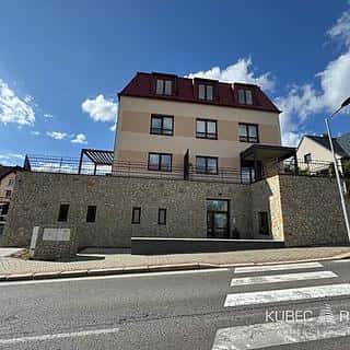 Pronájem kanceláře 42 m² Tábor, Bechyňská, Tábor