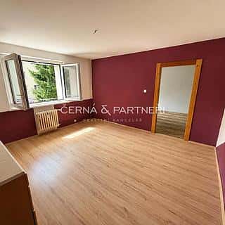 Pronájem bytu 2+kk 38 m² Horní Slavkov, Dlouhá, Horní Slavkov, okres Sokolov