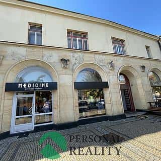 Pronájem obchodu 80 m² Mělník, náměstí Míru, Mělník