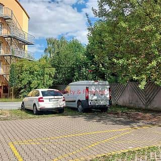 Prodej parkovacího místa 12 m² Klecany, Klecany, okres Praha-východ