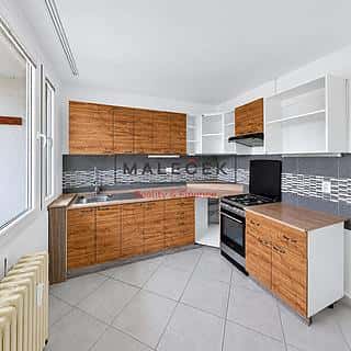 Prodej bytu 2+1 53 m² Slaný, Arbesova, Slaný, okres Kladno