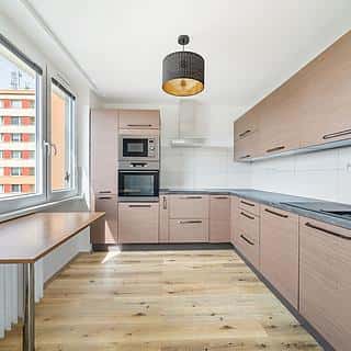 Prodej bytu 3+1 72 m² Hradec Králové, Gebauerova, Hradec Králové