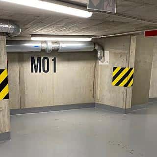 Pronájem parkovacího místa 16 m² Praha, Tůmova, Praha