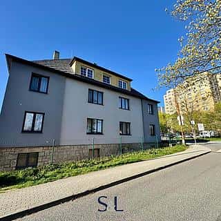 Pronájem bytu 2+kk 37 m² Liberec, Borový vrch, Liberec