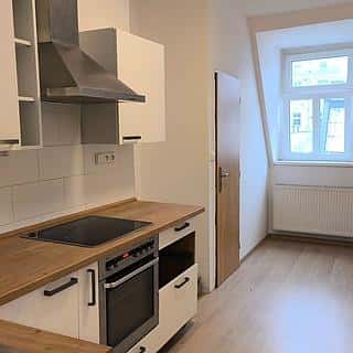 Pronájem bytu 1+1 41 m² Liberec, Pražská, Liberec