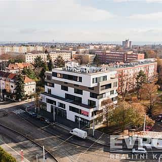 Prodej obchodu 103 m² Praha, U Petřin, Praha