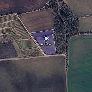 Prodej zemědělské půdy 10028 m² Cítov, Cítov, okres Mělník