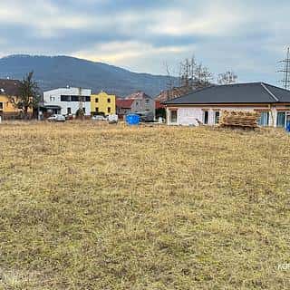 Prodej stavební parcely 1299 m² Trmice, Trmice, okres Ústí nad Labem