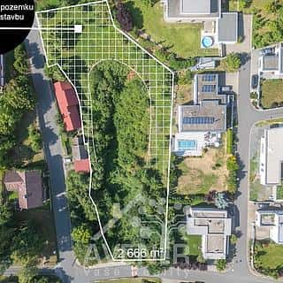 Prodej stavební parcely 2666 m² Zlín, Zlín