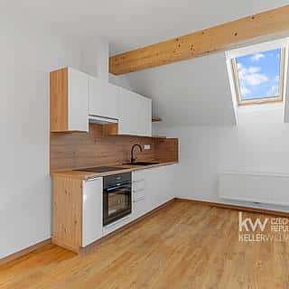 Pronájem bytu 3+kk 73 m² Liberec, Nad Údolím, Liberec