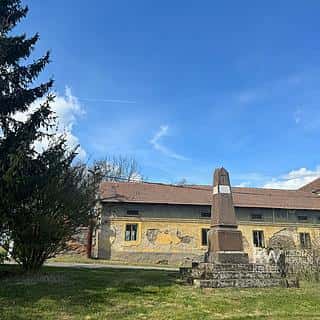 Prodej hotelu, penzionu 105 m² Chrášťany, Chrášťany, okres Kolín