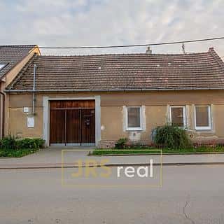 Prodej rodinného domu 100 m² Vnorovy, Vnorovy, okres Hodonín