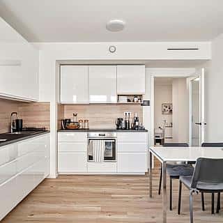 Pronájem bytu 2+kk 56 m² Praha, Hábova, Praha