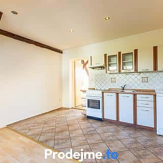 Prodej bytu 1+1 35 m² Znojmo, 17. listopadu, Znojmo