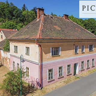 Prodej rodinného domu 265 m² Úterý, Úterý, okres Plzeň-město