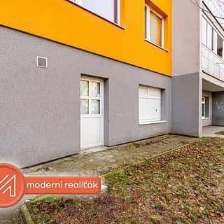 Pronájem obchodu 22 m² Most, Františka Malíka, Most