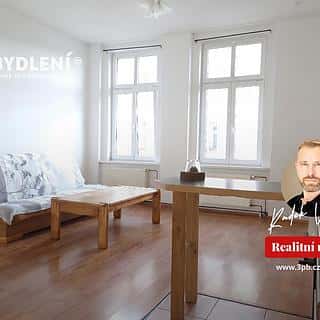 Pronájem bytu 1+1 48 m² Teplice, Revoluční, Teplice