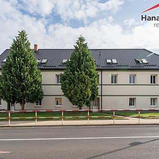 Prodej činžovního domu 488 m² Hostomice, Školní náměstí, Hostomice, okres Teplice