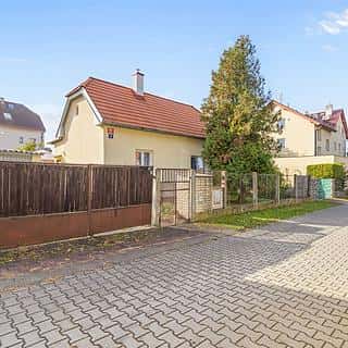 Prodej rodinného domu 68 m² Praha, K mejtu, Praha