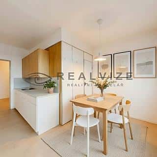 Prodej bytu 3+1 65 m² České Budějovice, Pod Lékárnou, České Budějovice