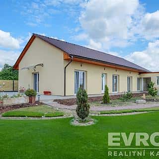 Prodej rodinného domu 123 m² Kladruby nad Labem, Kladruby nad Labem, okres Pardubice