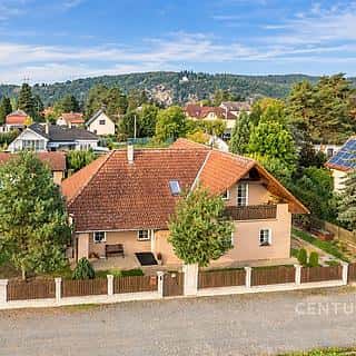 Prodej rodinného domu 240 m² Hradištko, V Klících, Hradištko, okres Praha-západ