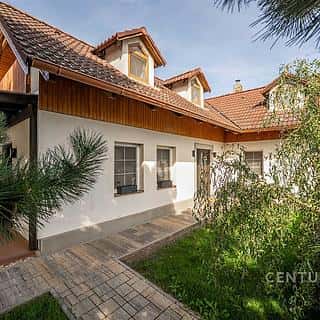 Prodej rodinného domu 120 m² Úžice, Kralupská, Úžice, okres Mělník
