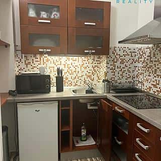 Pronájem bytu 2+kk 47 m² Karlovy Vary, Libušina, Karlovy Vary
