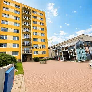 Prodej bytu 2+1 69 m² Jičín, Lidické náměstí, Jičín