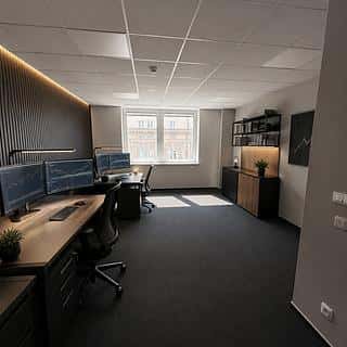 Pronájem kanceláře 356 m² Praha, Plzeňská, Praha