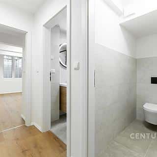 Prodej bytu 2+kk 47 m² Praha, Velvarská, Praha