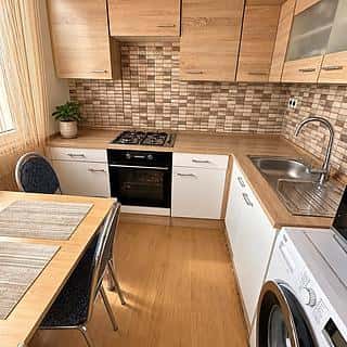 Prodej bytu 1+1 30 m² Plzeň, Ledecká, Plzeň, okres Plzeň-město