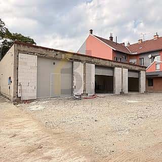 Pronájem garáže 72 m² Hodonín, Sadová, Hodonín