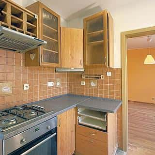 Prodej bytu 3+1 68 m² Nejdek, Osvětimská, Nejdek, okres Karlovy Vary