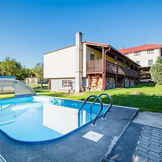 Prodej hotelu, penzionu 1050 m² Varvažov, Varvažov, okres Písek