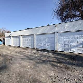 Pronájem garáže 18 m² Zvěrotice, Zvěrotice, okres Tábor