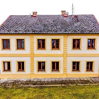 Prodej rodinného domu 285 m² Ondřejov, nám. 9. května, Ondřejov, okres Praha-východ