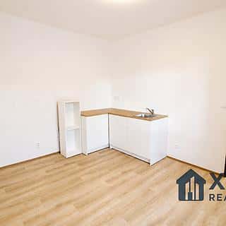 Pronájem bytu 1+kk, garsoniery 23 m² Chlum u Třeboně, Chlum u Třeboně, okres Jindřichův Hradec