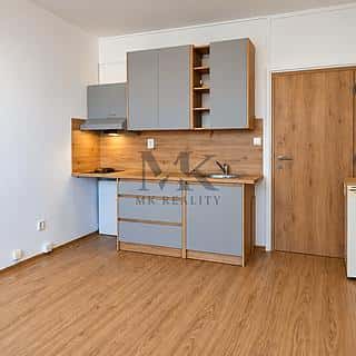 Pronájem bytu 1+kk, garsoniery 20 m² Prachatice, nám. Přátelství, Prachatice