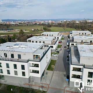 Pronájem parkovacího místa 12 m² Olomouc, Věry Pánkové, Olomouc