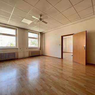 Pronájem kanceláře 98 m² Brno, Juliánovské náměstí, Brno, okres Brno-město
