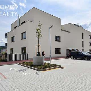 Pronájem bytu 2+kk 43 m² Beroun, U Židovského hřbitova, Beroun